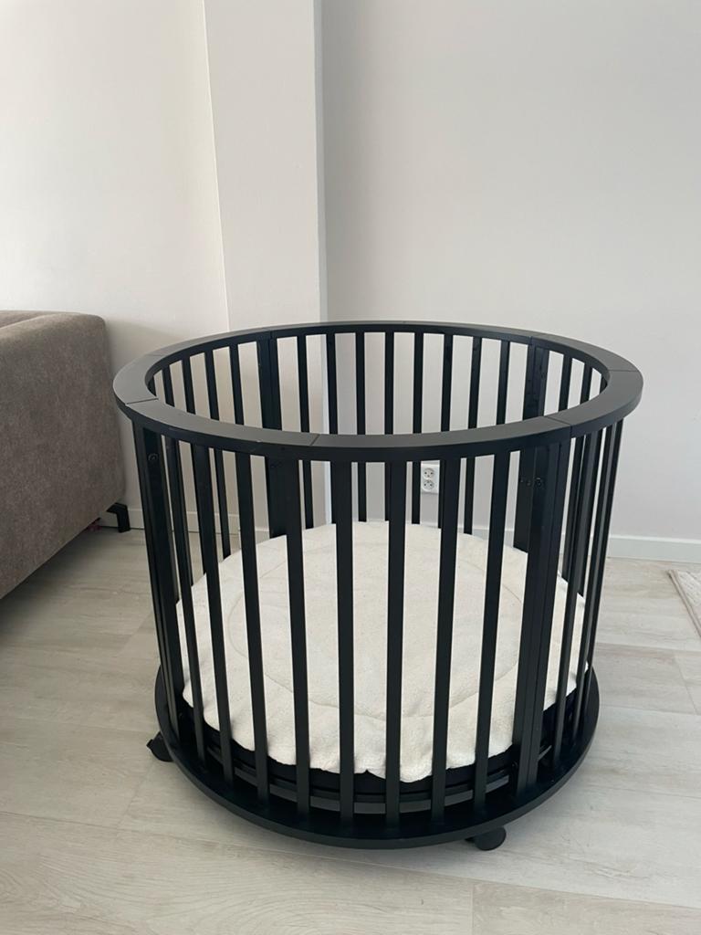 Baby box rond zwart, Ophalen, Zo goed als nieuw, Rond