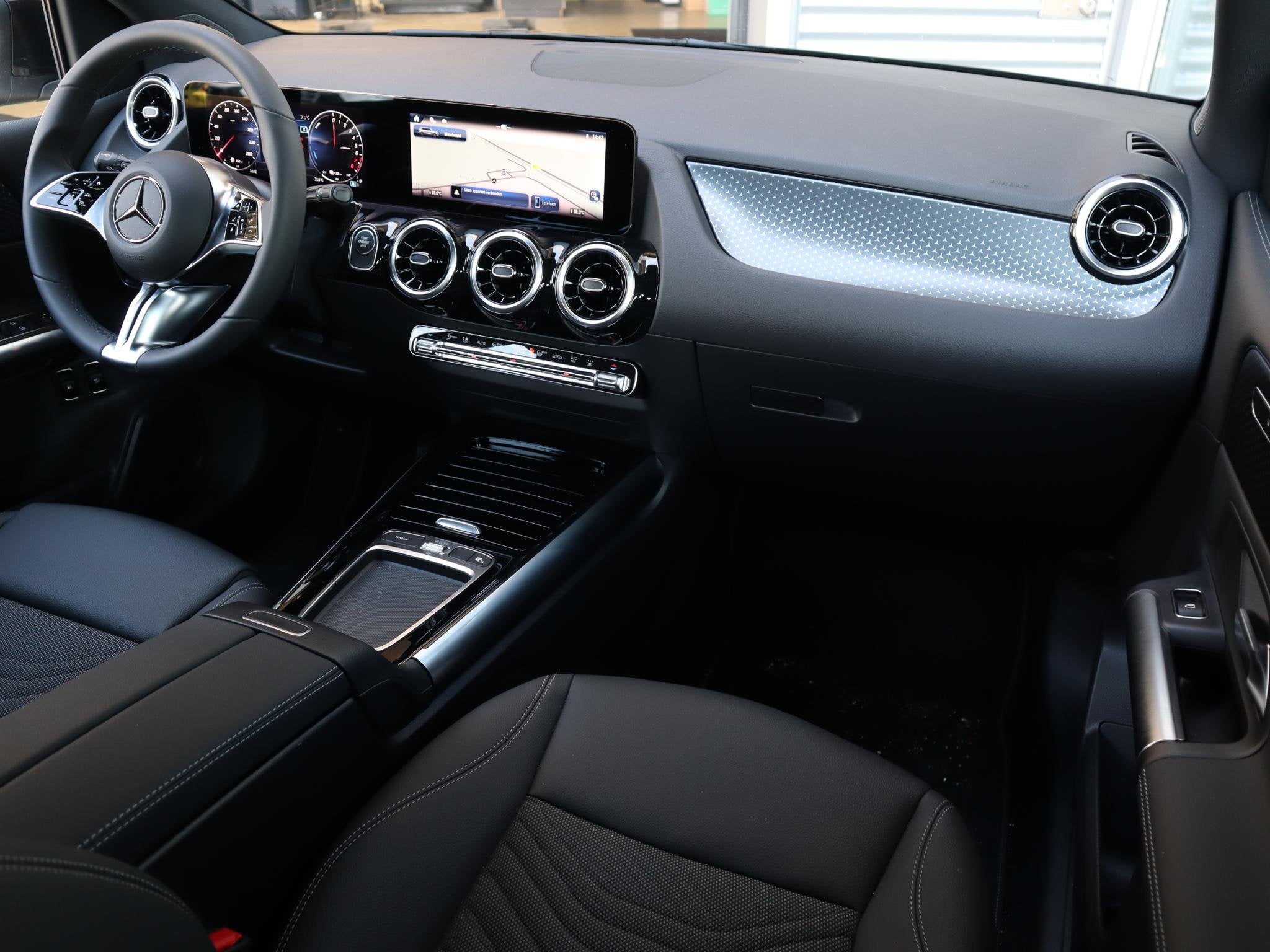Mercedes-Benz B-klasse 250 e Business Solution Luxury Line l, Auto's, Dealer onderhouden, Gebruikt, 4 cilinders, 16 kWh
