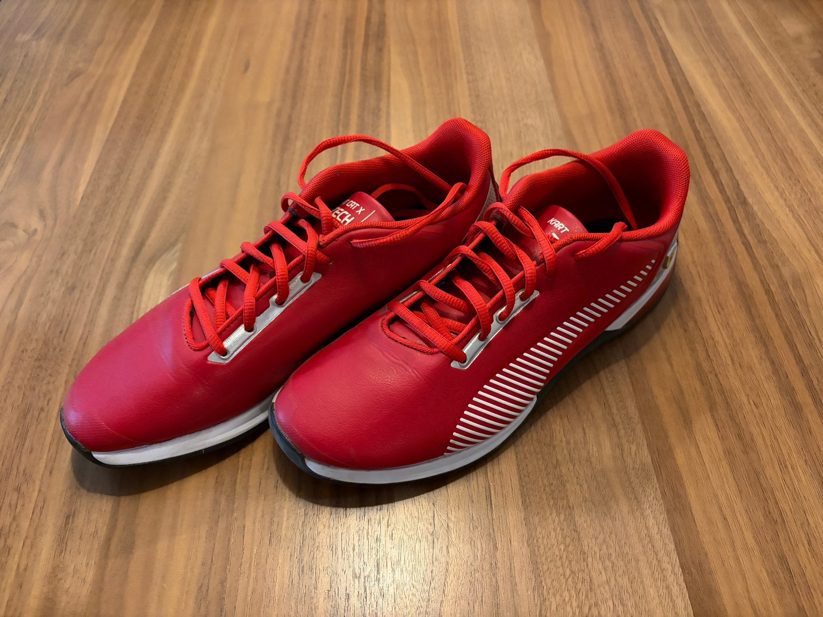 Puma x Ferrari schoenen, mt 43 (zit als 42), Ophalen of Verzenden, Zo goed als nieuw
