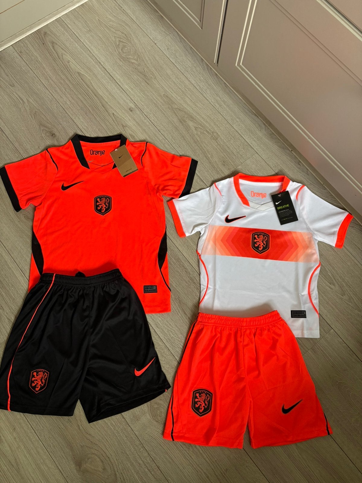 Nederland wk set 2026 kids 98 tot 164, Sport en Fitness, Voetbal, Maat XS of kleiner, Ophalen of Verzenden, Zo goed als nieuw