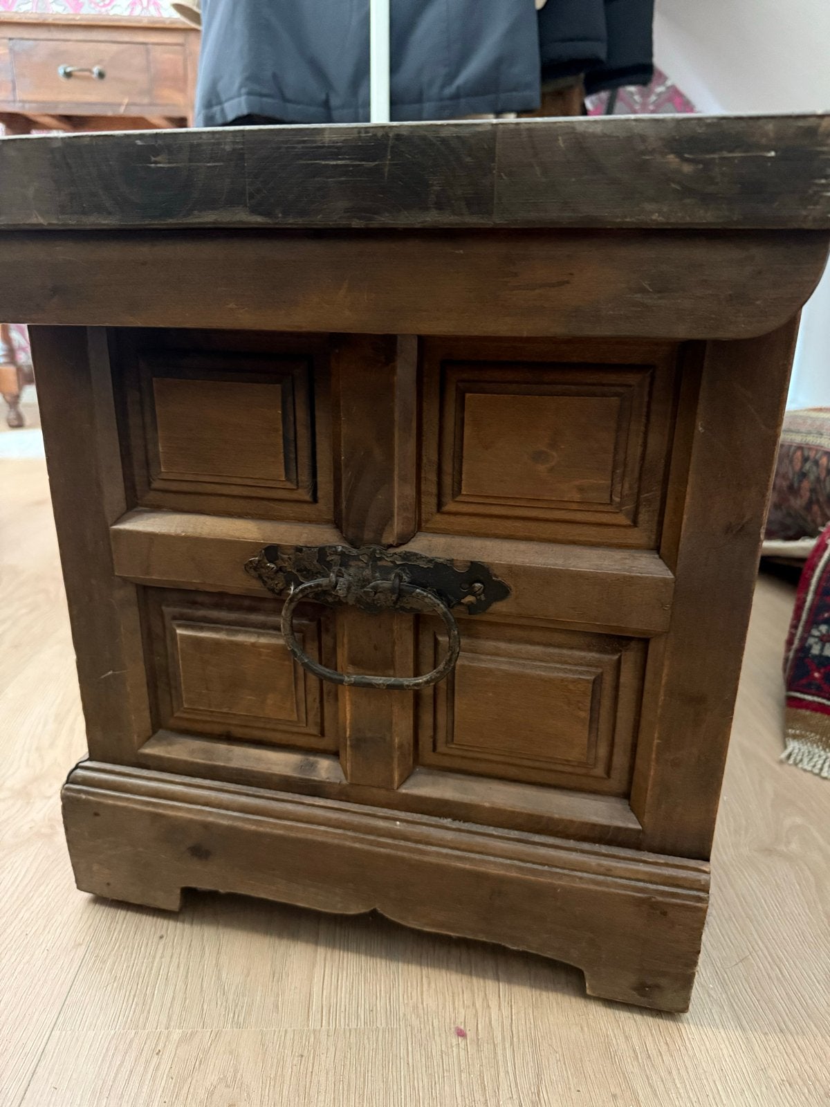 Decoratieve houten kist, salontafel of speelgoedkist, Ophalen, Minder dan 50 cm, Gebruikt, 100 tot 150 cm