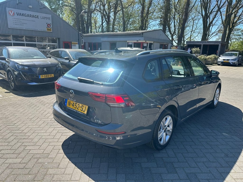 Volkswagen Golf Variant 1.0 eTSI Life Business automaat , na, Auto's, Volkswagen, Gebruikt, 23 km/l, Origineel Nederlands, 3 cilinders