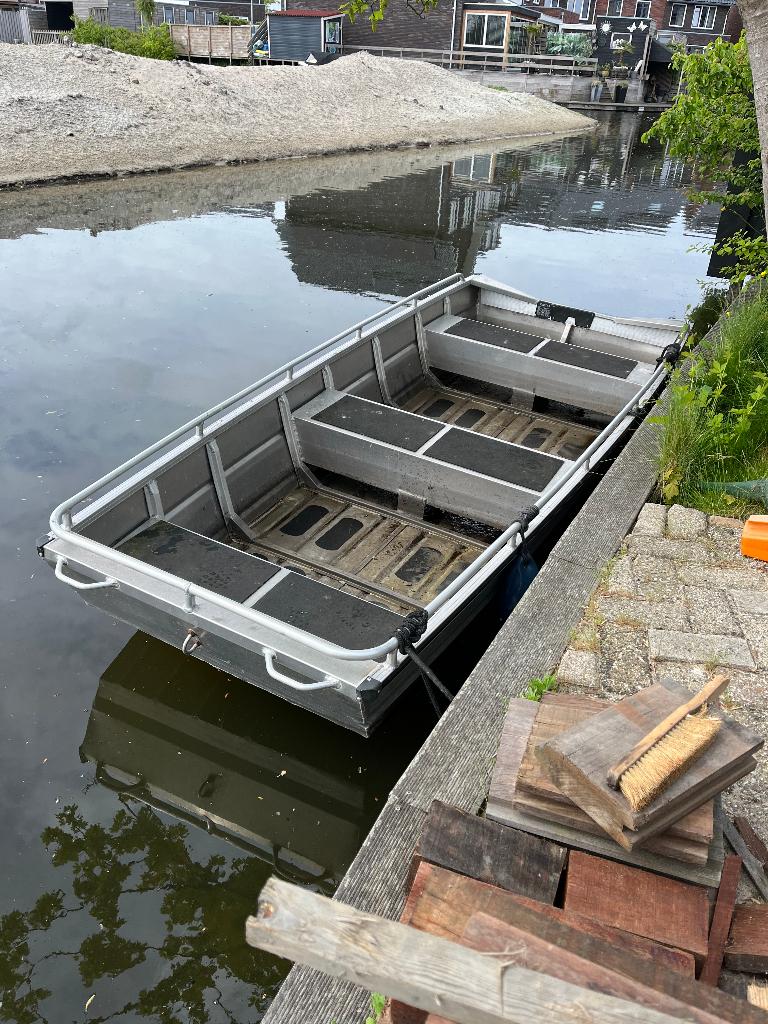 Aluminium Platbodemboot Qwest Marine F361, Watersport en Boten, Ophalen, Gebruikt, Elektrisch, Aluminium