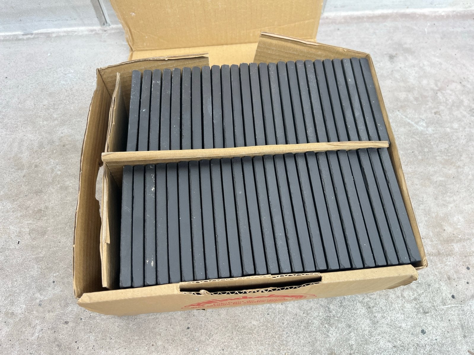 14 dozen (700 stuks) Winckelmans 10x10cm zwart (noir 9), Doe-het-zelf en Verbouw, Tegels, Ophalen, Nieuw, Wandtegels, Keramiek