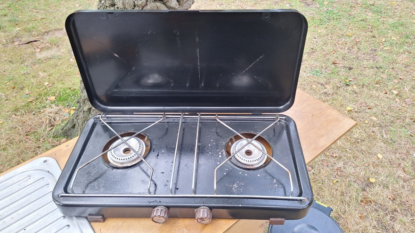 Camping gasstel met fles, slang en drukregelaar, Caravans en Kamperen, Kampeeraccessoires, Ophalen of Verzenden, Zo goed als nieuw