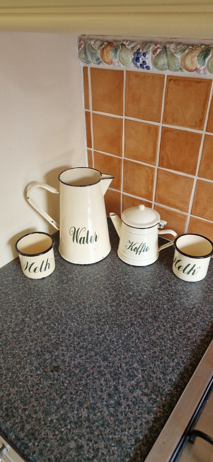 Vintage geëmailleerde water-, koffie- en melkkannen, Ophalen of Verzenden