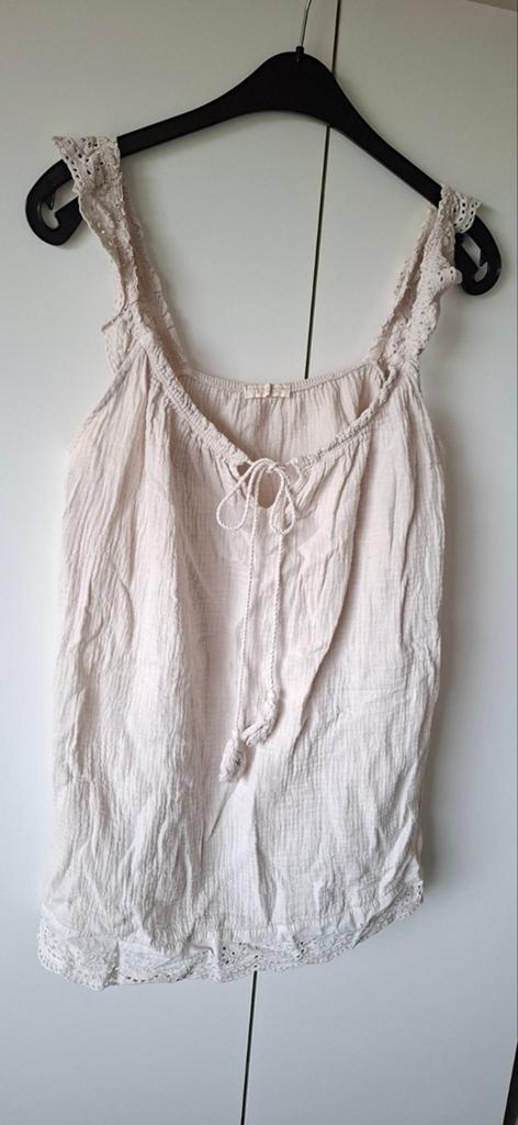 Oa. Topje creme kleur 40-42, Kleding | Dames, Tops, Maat 38/40 (M), Beige, Ophalen of Verzenden, Zo goed als nieuw