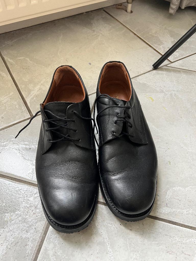 Z.g.a.n.paar Derby Veterschoenen van Defensie maat 11,5B. 47, Kleding | Heren, Schoenen, Zwart, Derby van Defensie, Ophalen of Verzenden