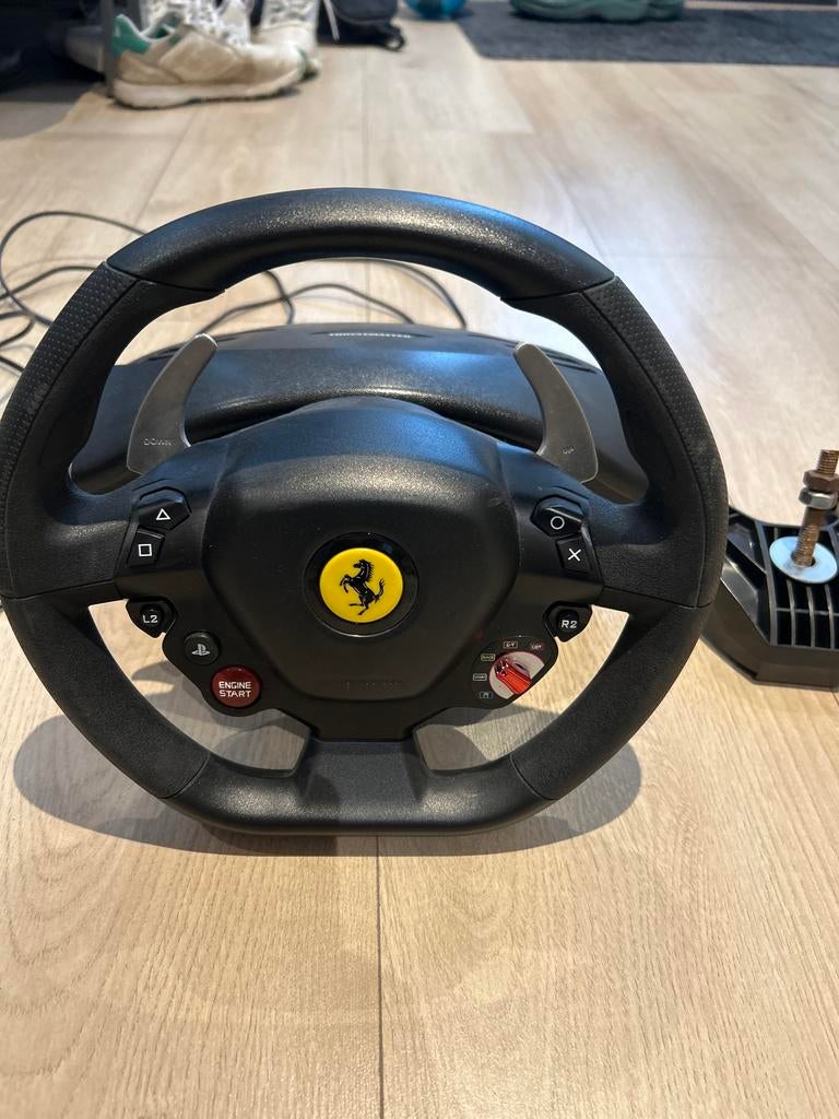 Thrustmaster Ferrari Racing Wheel - T80, Spelcomputers en Games, Spelcomputers | Overige Accessoires, Gebruikt, Racestuur, Thrustmaster