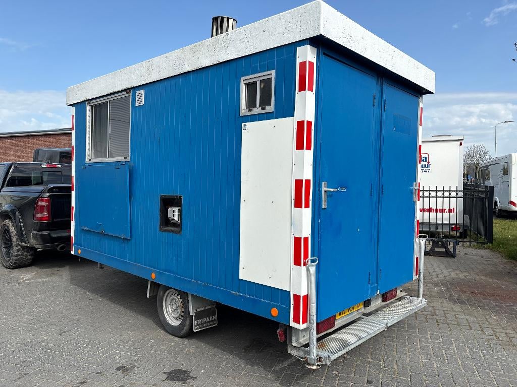Te koop snelverkeer schaftwagen bouwkeet toilet en berging, Ophalen, Gebruikt