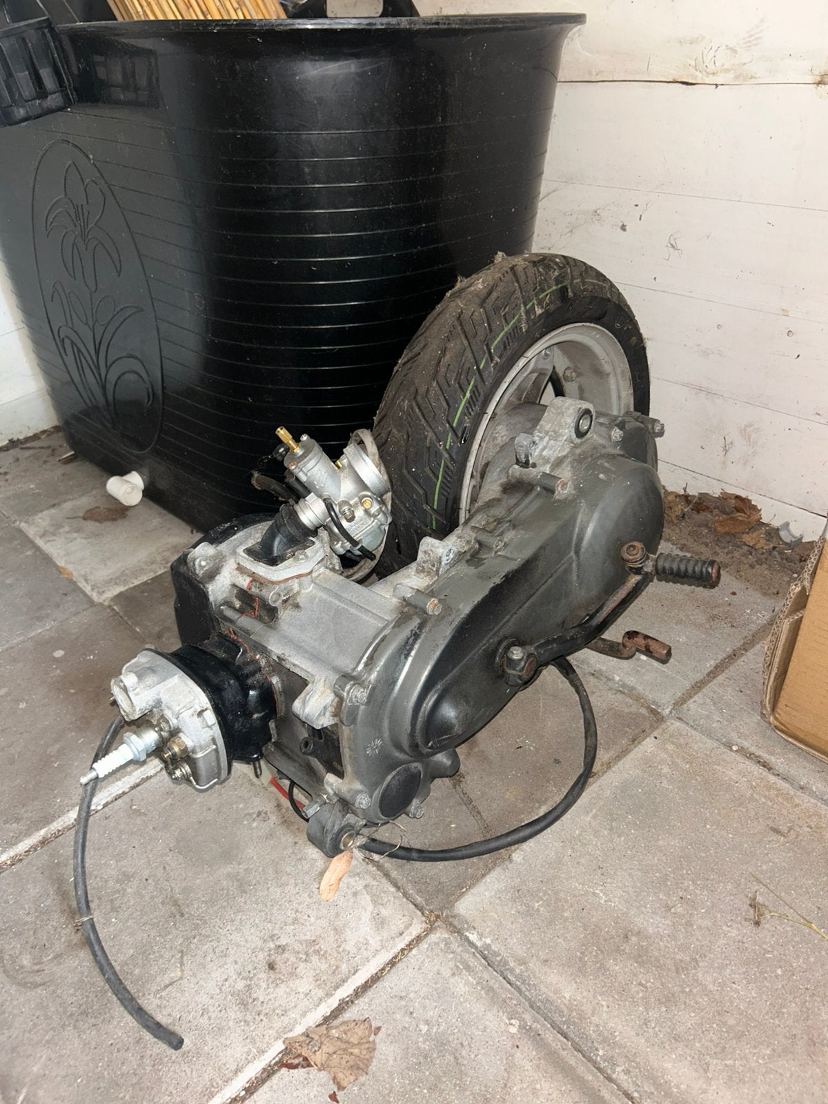 Piaggio quartz 70cc h2o blok watergekoeld, Ophalen, Zo goed als nieuw, Blok