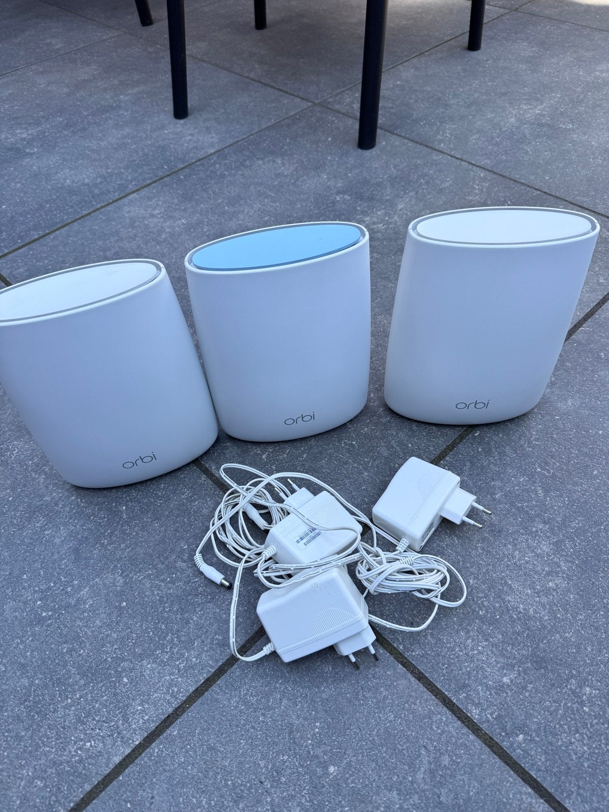 Netgear Orbi RBR50v2 Mesh WiFi Systeem (3 stuks), Ophalen, Gebruikt, Router