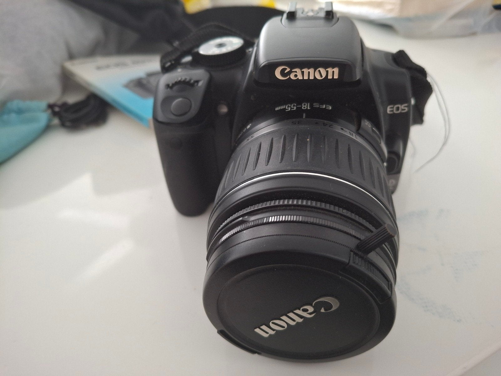 Canon EOS 400D spiegelreflexcamera met 1 accu, Gebruikt, Spiegelreflex, Canon, Ophalen of Verzenden