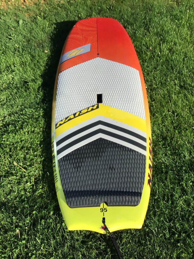 Naish Hover 95l wing SUP board 250 euro, Watersport en Boten, Wingsurfen, Ophalen, Zo goed als nieuw, Wingsurf-board