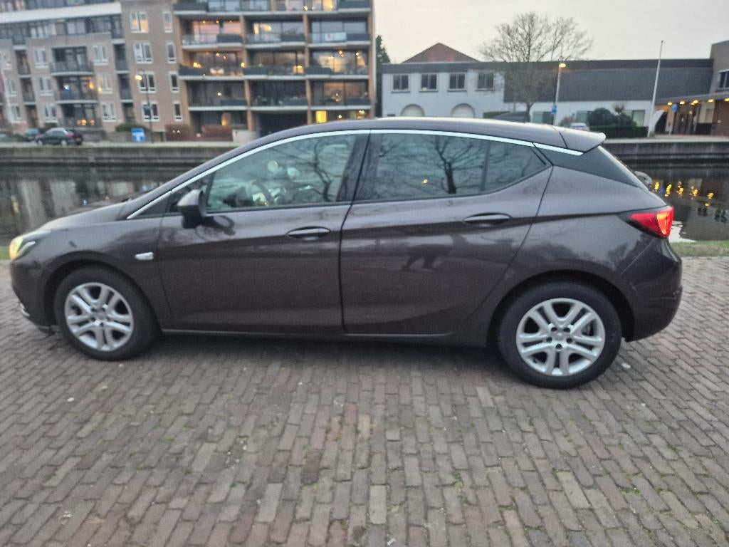 Opel Astra 1.4 Turbo 110KW 5D 2016 Bruin, Zwart, Bruin, 620 kg, 151 pk