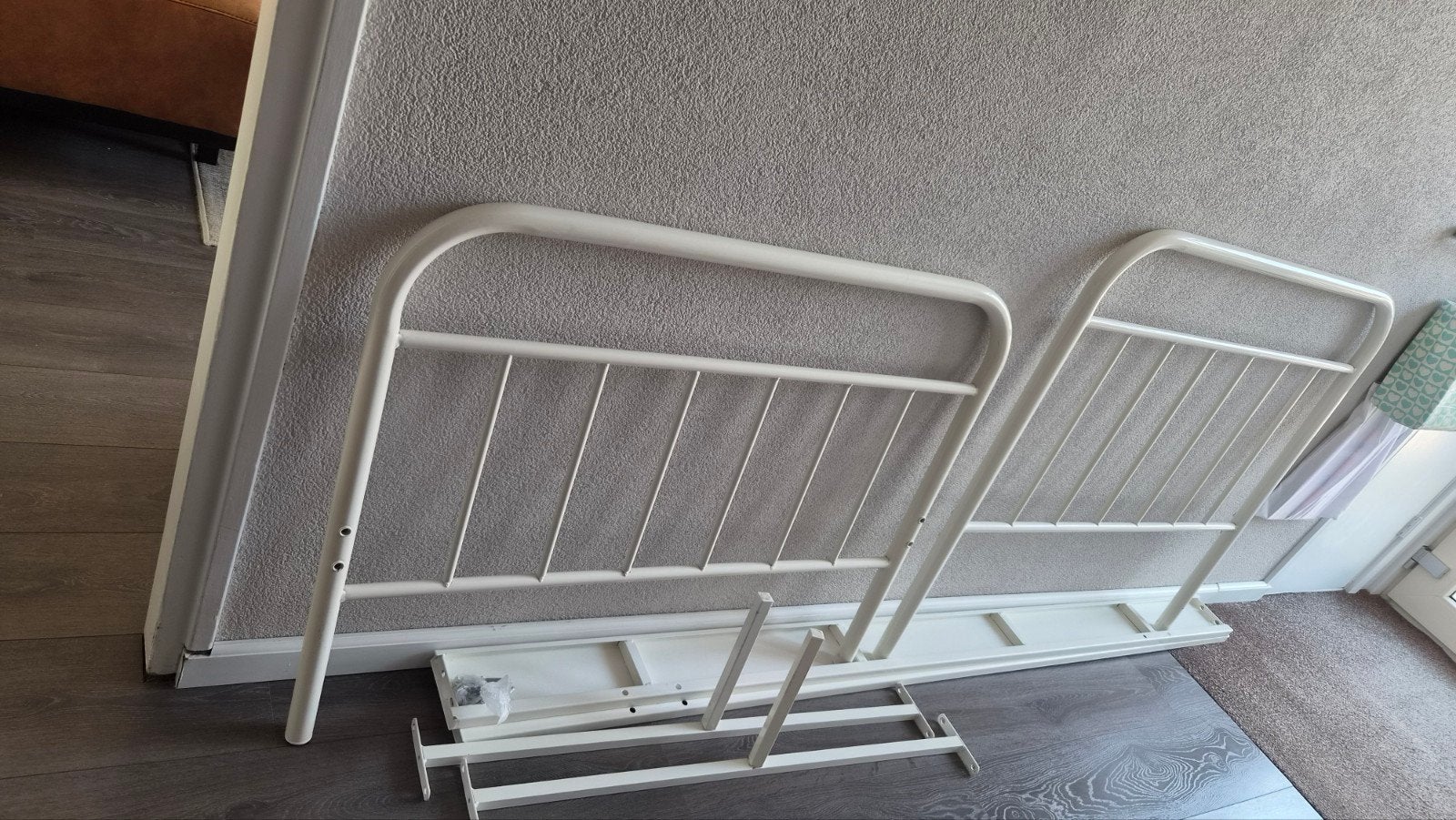 Buisledikant 90x200 cm - Wit metaal, Huis en Inrichting, Gebruikt, 90 cm, Eenpersoons, Wit