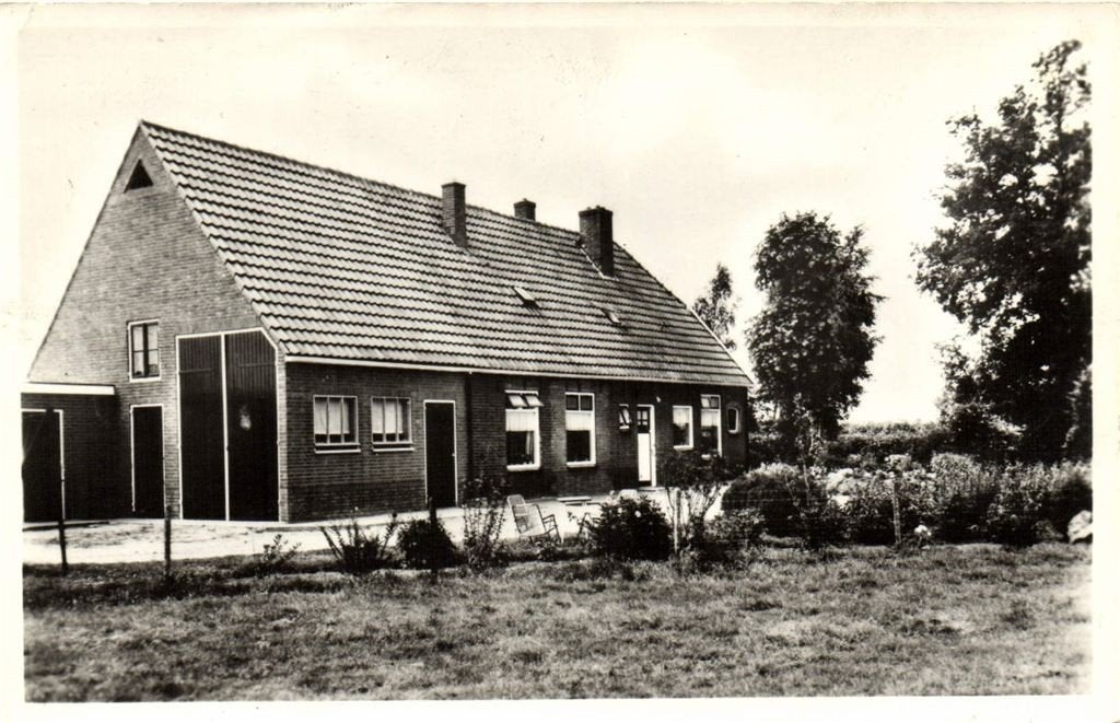 Kampeerboerderij Hop Nunspeet - 1964 gelopen, Verzamelen, Verzenden, 1960 tot 1980, Gelopen, Gelderland