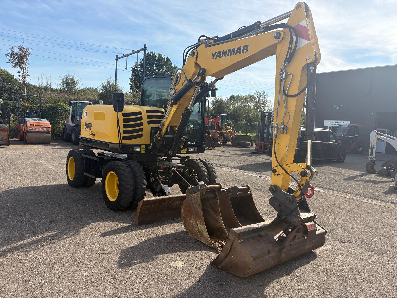 Yanmar B95W Bandenkraan TOP MACHINE!!!, Ophalen, Graafmachine