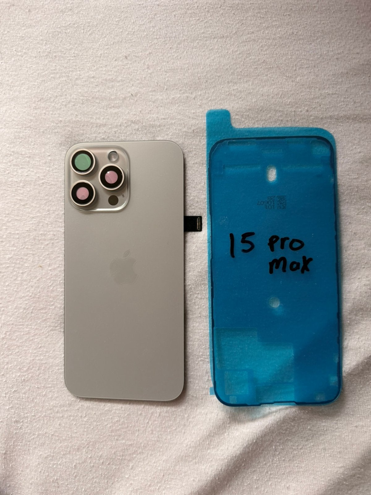 Iphone 15 pro Max achterglas met wireless charging, Telecommunicatie, Overige typen, Nieuw, Ophalen of Verzenden, Glas