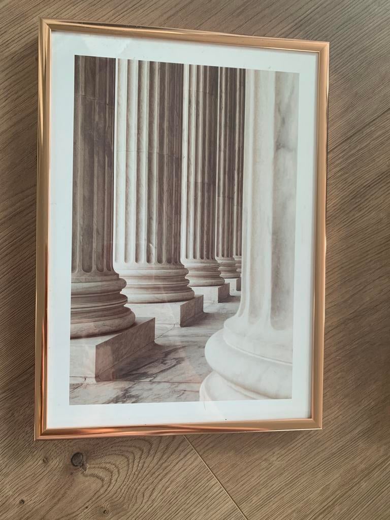 Rose gouden lijst met poster griekse zuilen, Ophalen, Zo goed als nieuw, Kunststof, Minder dan 50 cm