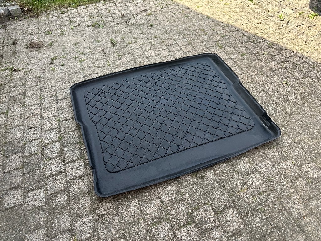 Rubberen kofferbakmat voor BMW X1 / iX1 U11, Ophalen, Gebruikt