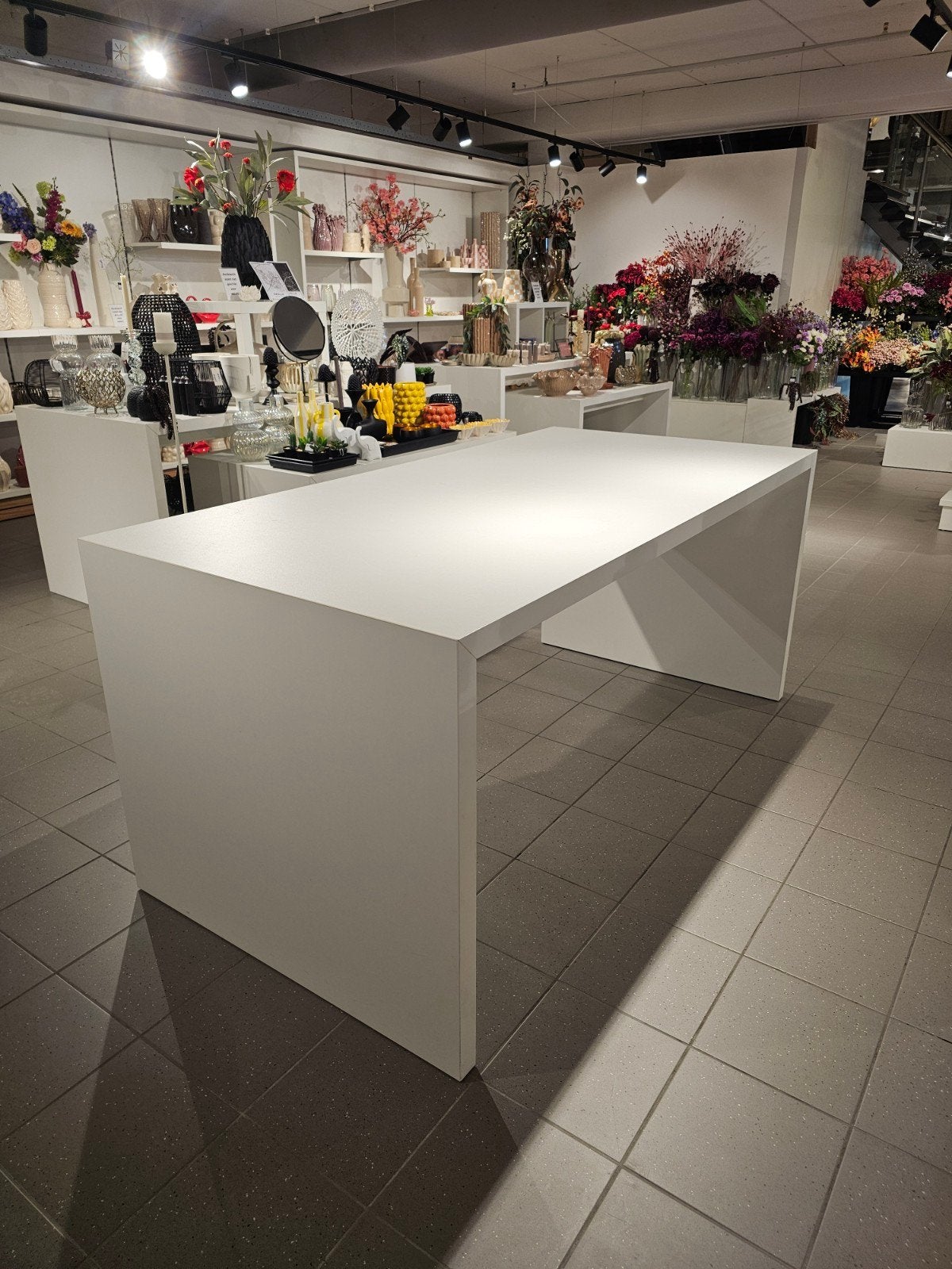 Presentatie tafels diverse maten, Ophalen, Zo goed als nieuw