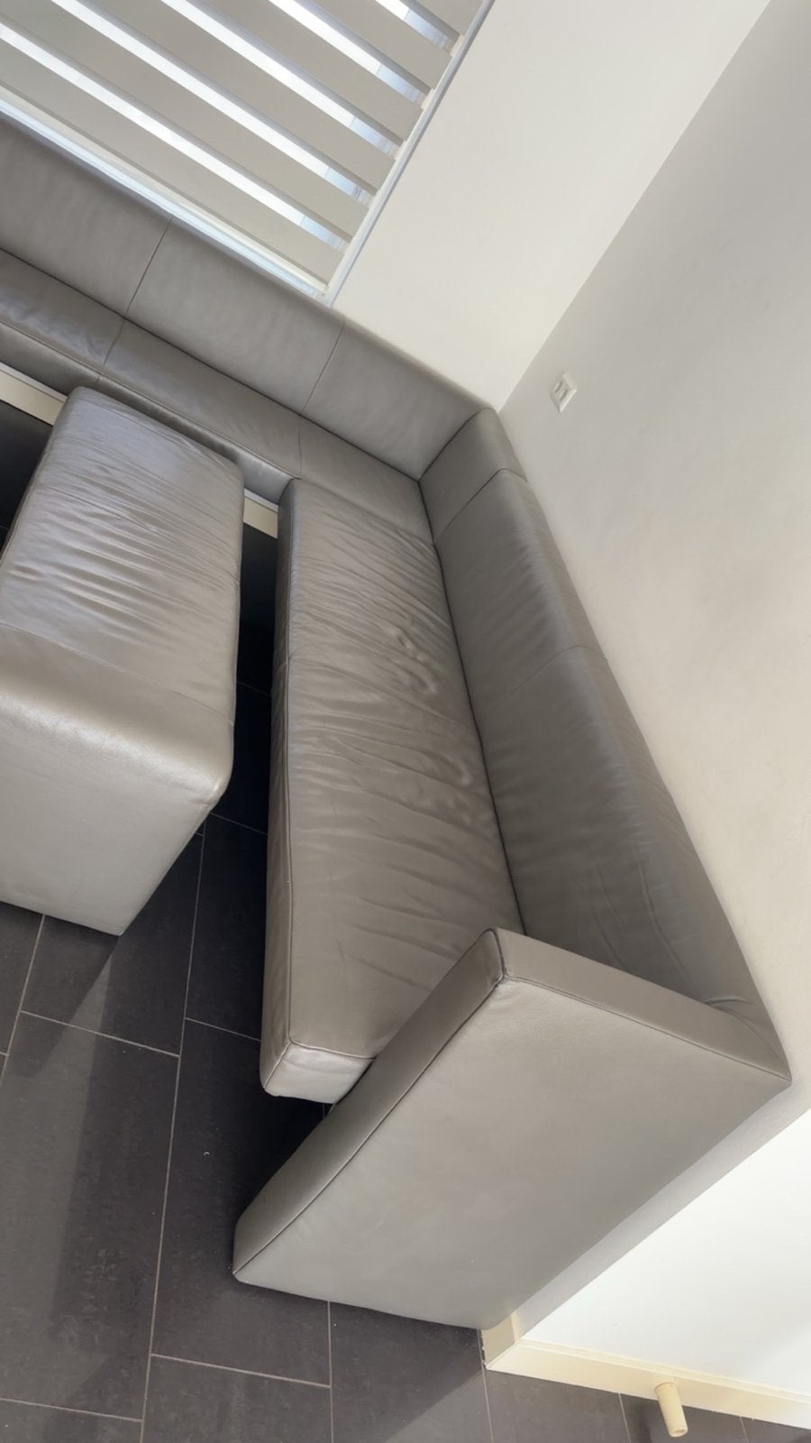 Grijze eethoekbank, zo goed als nieuw, Gebruikt, Hoekbank, 300 cm of meer, Ophalen of Verzenden