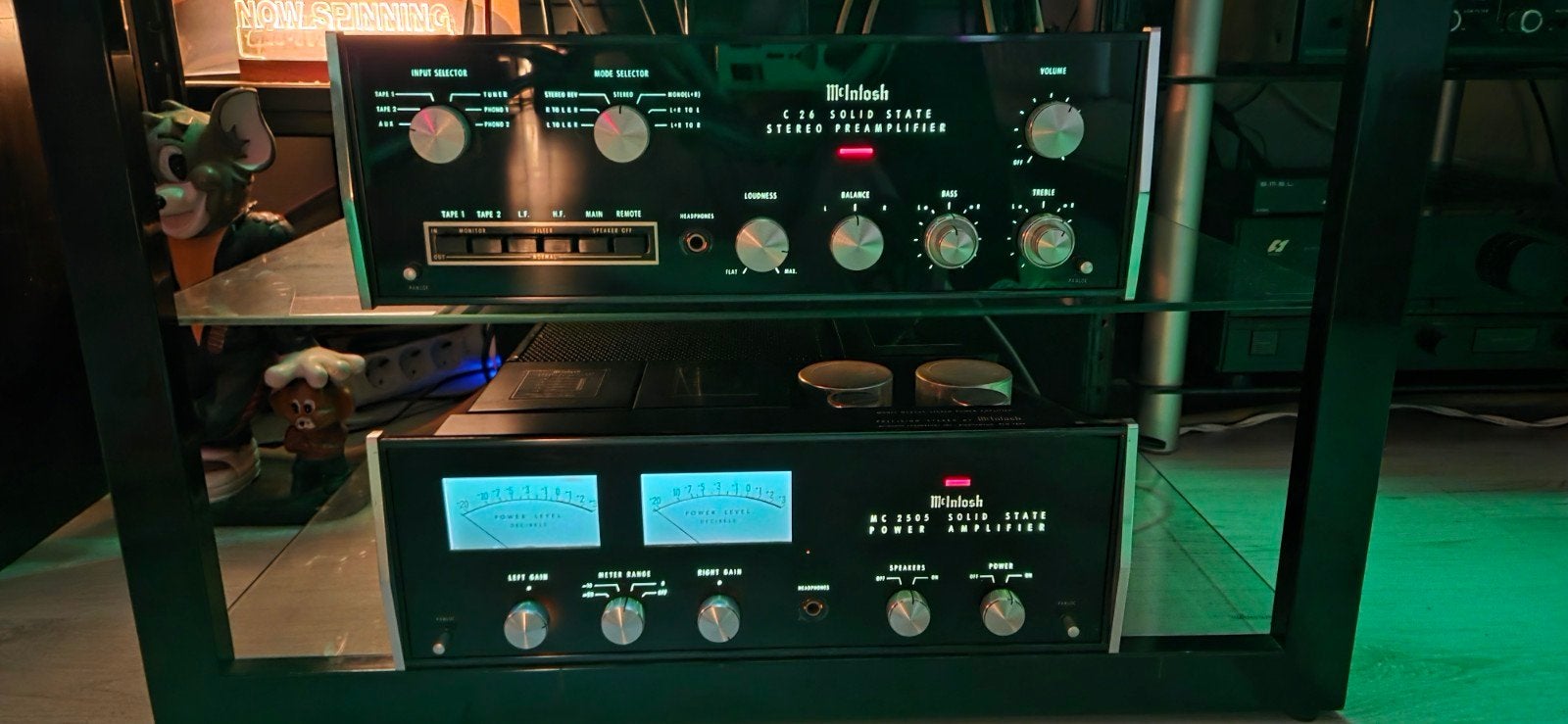 BIJZONDERE McINTOSH VINTAGE SET – C26 / MC2505 /MR74, Audio, Tv en Foto, Stereo-sets, Tuner of Radio, Refurbished, Losse componenten