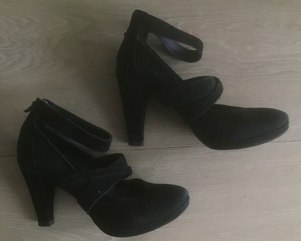 Zwarte suede pumps, 37, Pumps, Zwart, Ophalen of Verzenden, Tosca blue