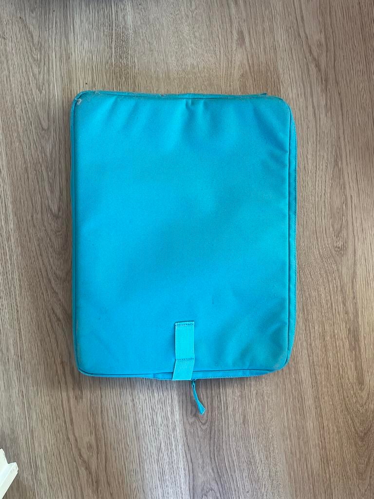 Gratis Blauwe laptophoes/tablethoes - 13 inch, Verzenden, 13 inch, Gebruikt