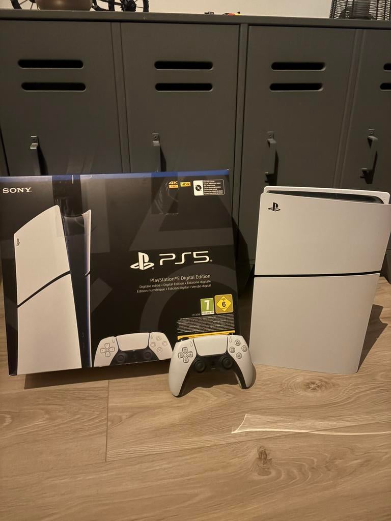 Te koop!! Playstation 5 incl. controller en headset, Ophalen of Verzenden, Zo goed als nieuw