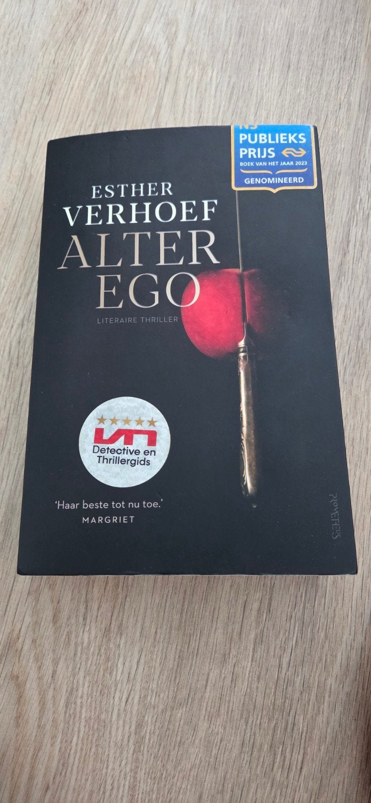 Esther Verhoef - Alter Ego (Literaire Thriller), Ophalen of Verzenden, Zo goed als nieuw, Esther Verhoef, Nederland