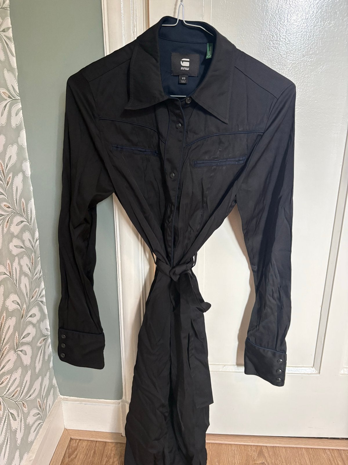 G-Star RAW jurk overhemdstijl zwart maat XS - zga nieuw, Kleding | Dames, Jurken, Ophalen of Verzenden, Zo goed als nieuw, Maat 34 (XS) of kleiner