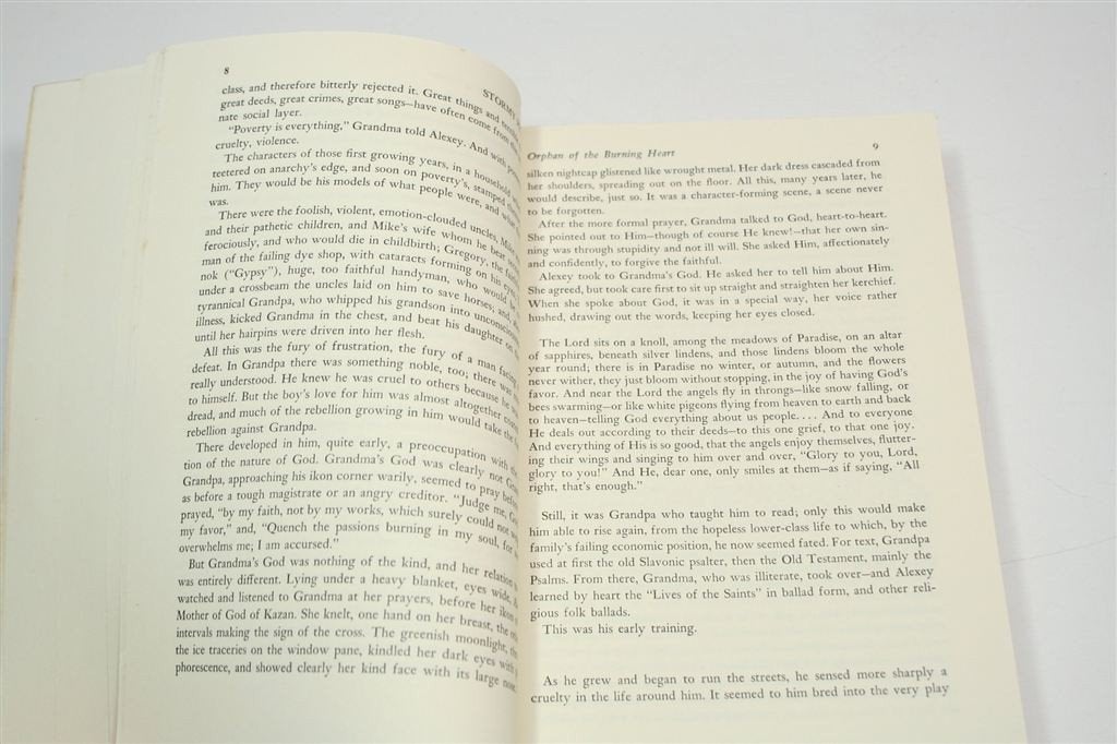 Stormy Petrel — Dan Levin — Biografie Maxim Gorky [EN], Ophalen of Verzenden, Gelezen
