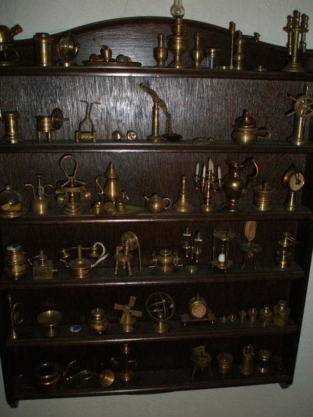 eikenhouten console, compleet met ca. 55 MESSING GE, Ophalen of Verzenden