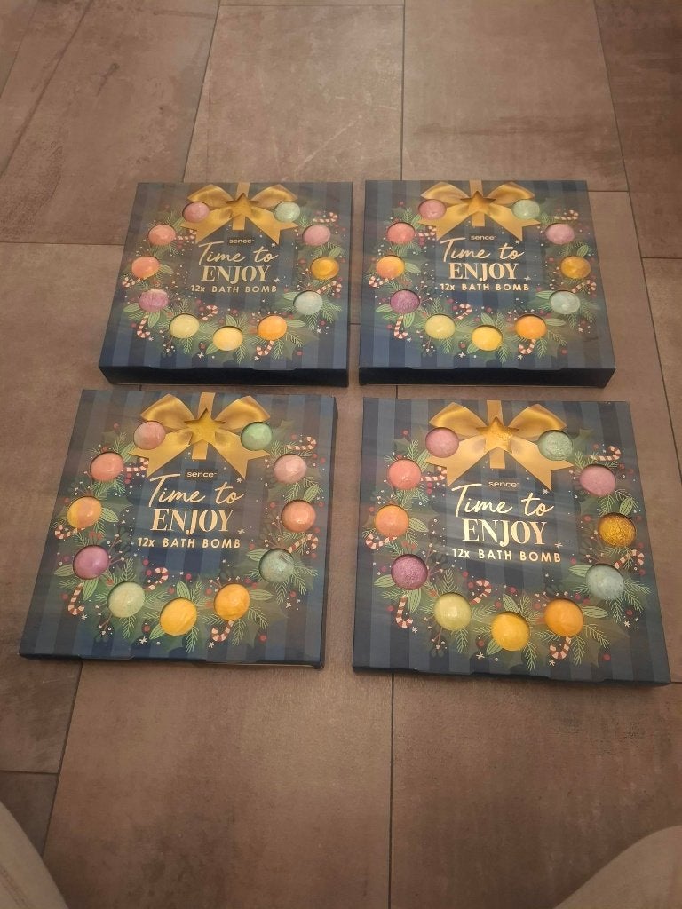 4 geschenksets met bath (advr 5), Ophalen of Verzenden, Nieuw, Bad & Douche