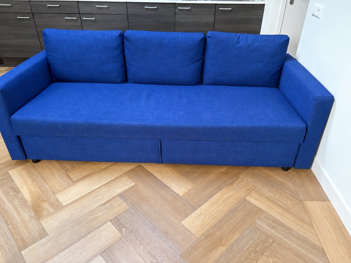 IKEA FRIHETEN 3-zits slaapbank – Blauw, Huis en Inrichting, Ophalen, Gebruikt, 100 tot 125 cm, Driepersoons