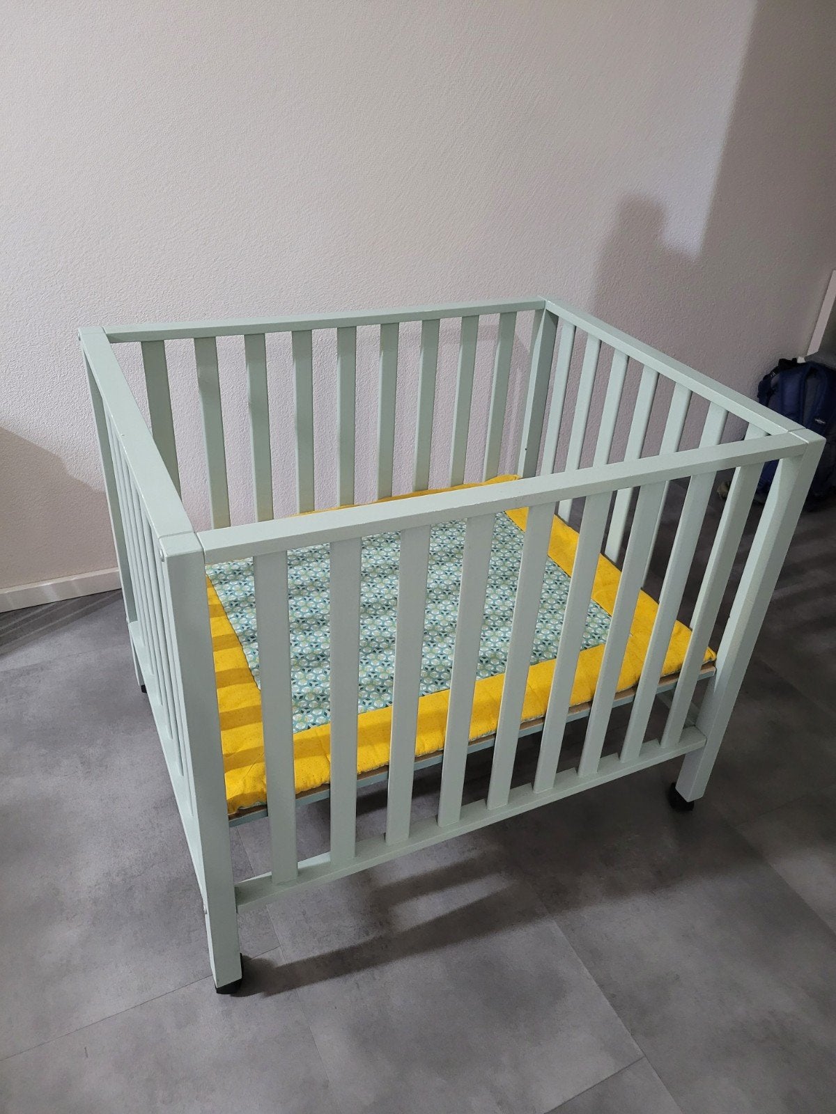 Childwood Baby Box - In hoogte verstelbaar, Ophalen of Verzenden, Gebruikt, Vierkant, In hoogte verstelbaar