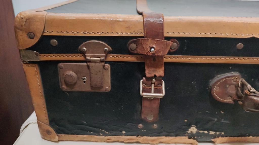 K500 VINTAGE jaren 50 koffer / hutkoffer van geperst karton, Sieraden, Tassen en Uiterlijk, Koffers, Overige materialen, Gebruikt