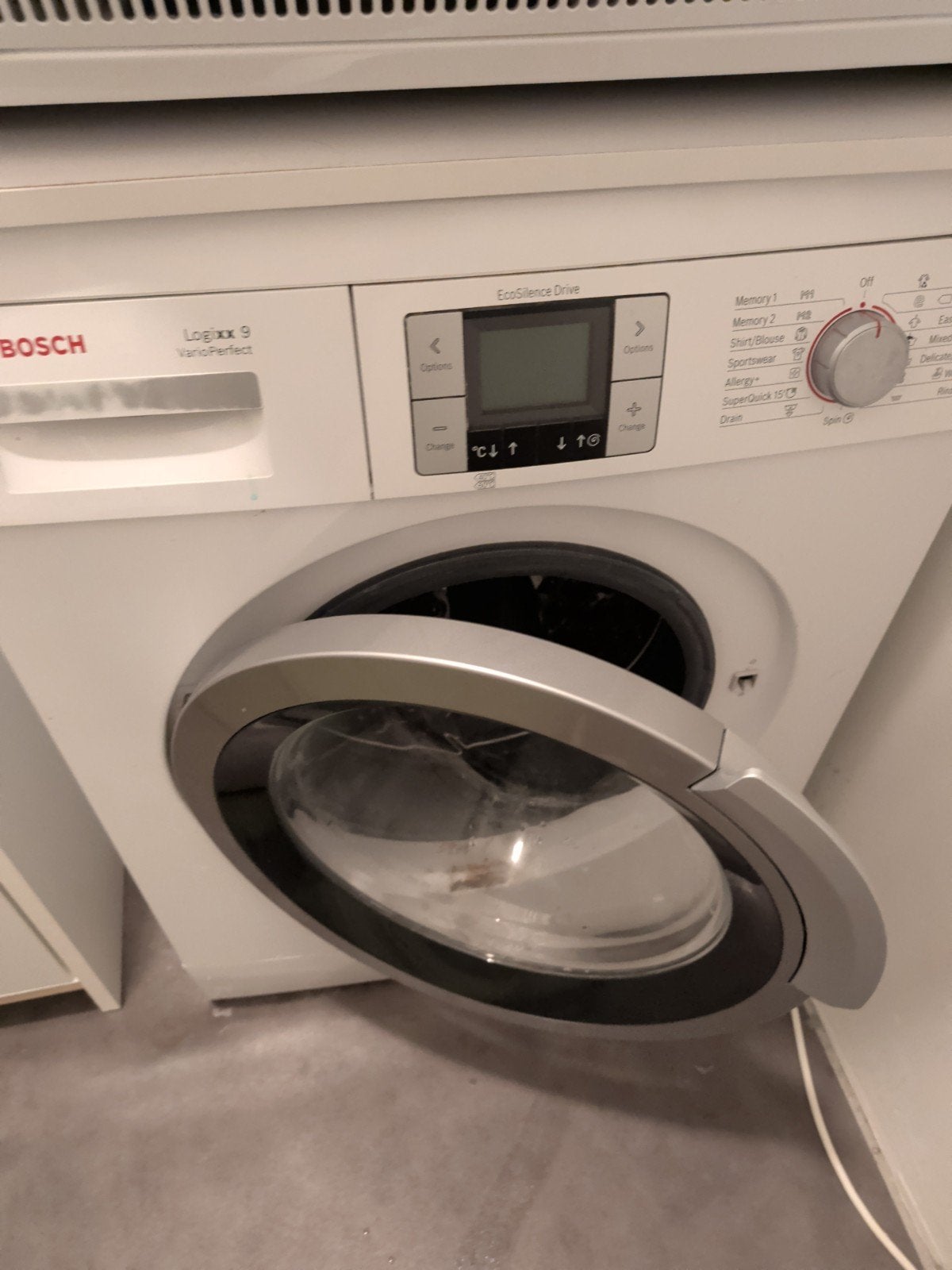 Bosch Logixx 9 VarioPerfect EcoSilence Drive Wasmachine, Ophalen, 8 tot 10 kg, Voorlader, Kort programma