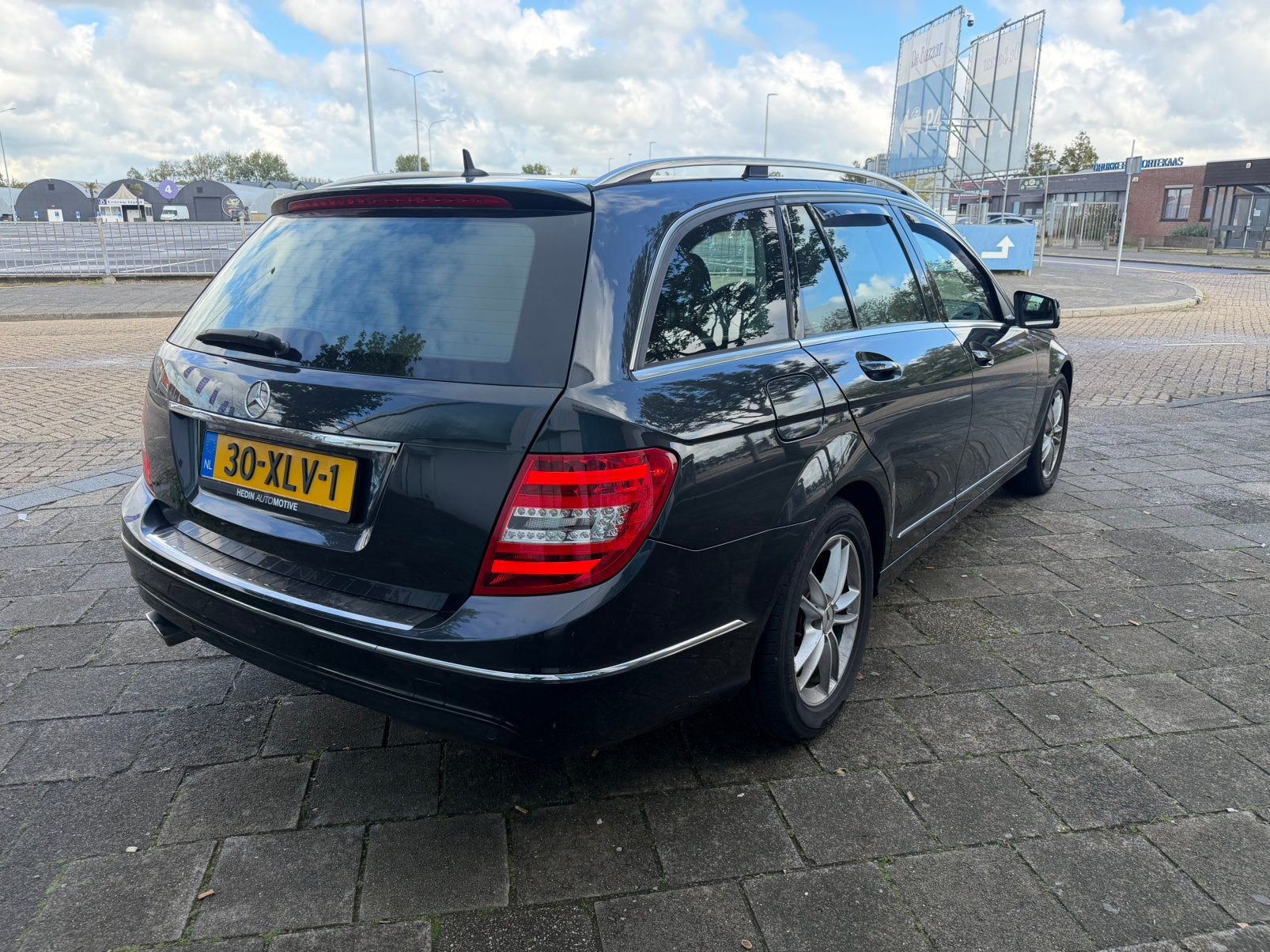 Foto 4 van Mercedes-Benz C-Klasse 1.6 C180 Kompr. Estate 2012 Zwart