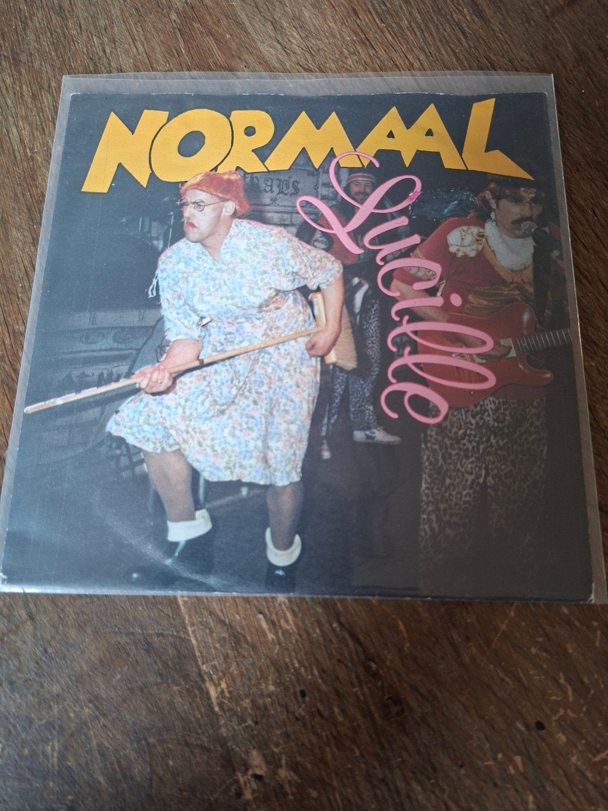 Normaal - Lucille, 7 inch, Ophalen of Verzenden, Zo goed als nieuw, EP
