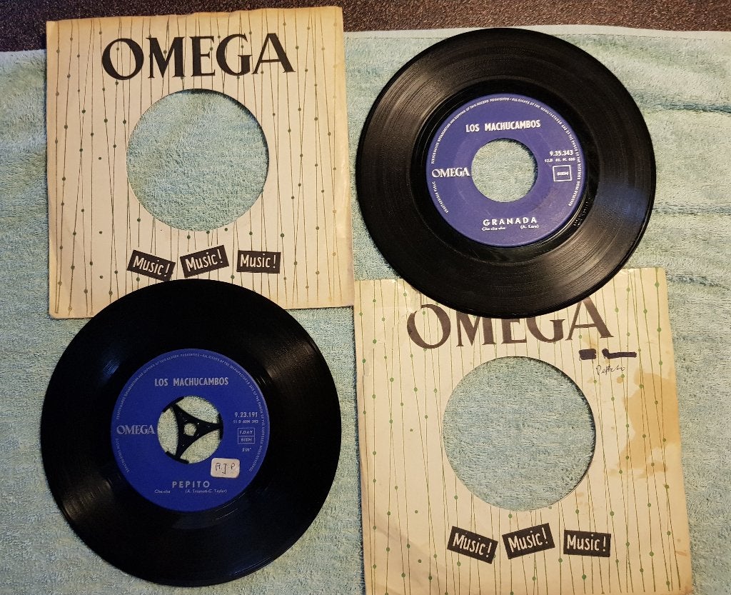 2 Singles Los Machucambos (Samba / Cha Cha) / 1961, Latin en Salsa, Gebruikt, 7 inch, Ophalen of Verzenden
