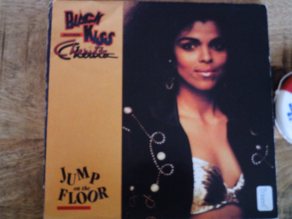 black kiss / cherita - jump on the floor 20jul, 7 inch, Ophalen of Verzenden, Zo goed als nieuw, Pop