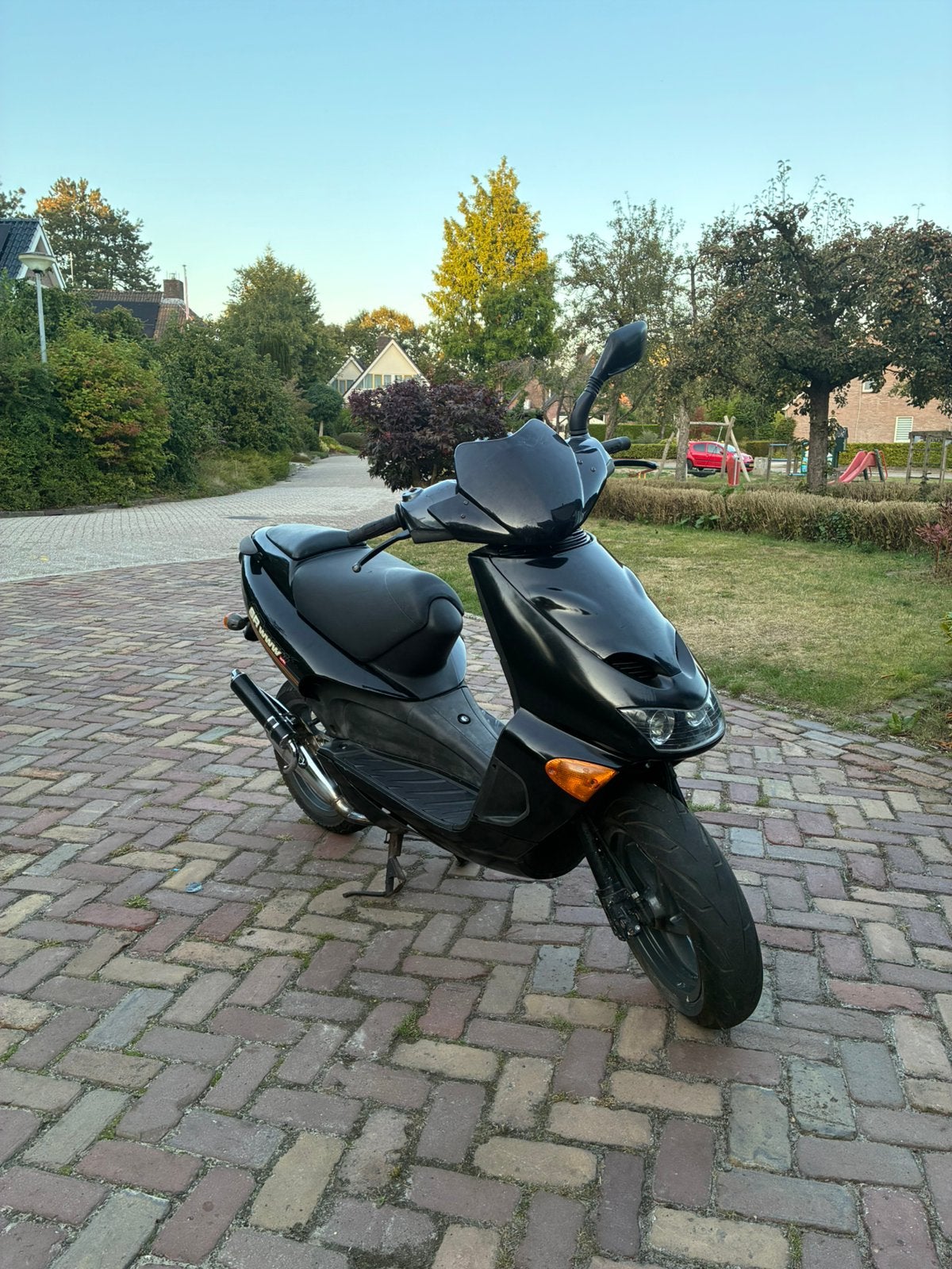 Aprilia sr 50 www, Fietsen en Brommers, Scooters | Aprilia, Ophalen, Tweetakt, Gebruikt, Maximaal 45 km/u