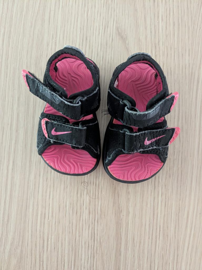 Sandalen Nike maat 17 meisje, Ophalen, Gebruikt, Meisje, Overige typen