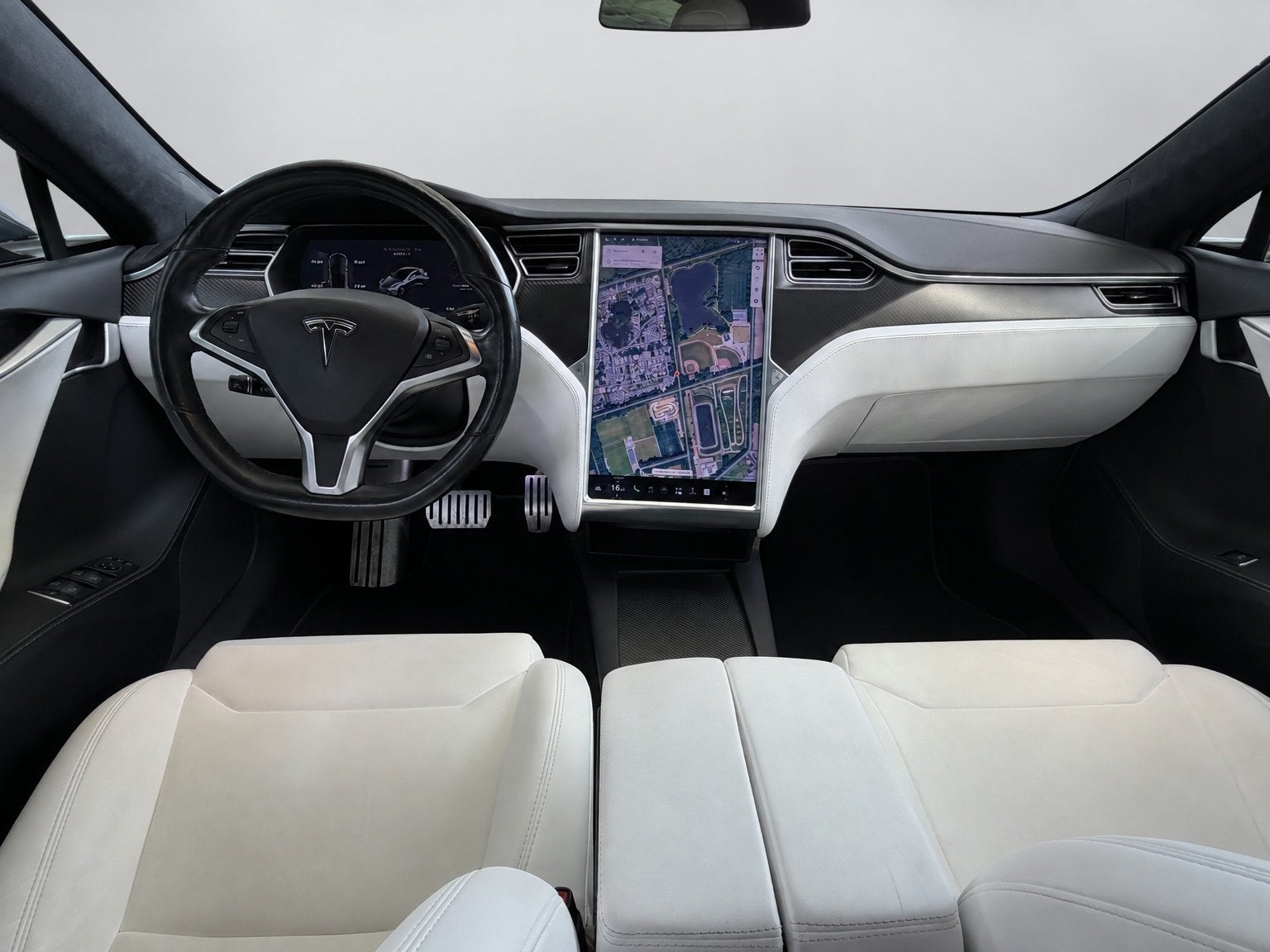 Foto 2 van Tesla Model S 100D autopilot, glazen panoramadak, leder,stoe