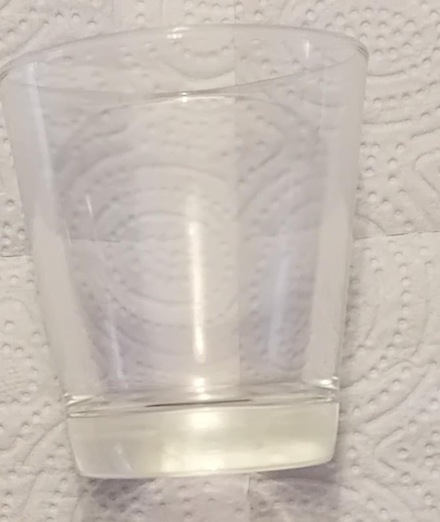 Te Koop: Een water / frisdrank glas. , Ophalen of Verzenden, Gebruikt, Frisdrankglas