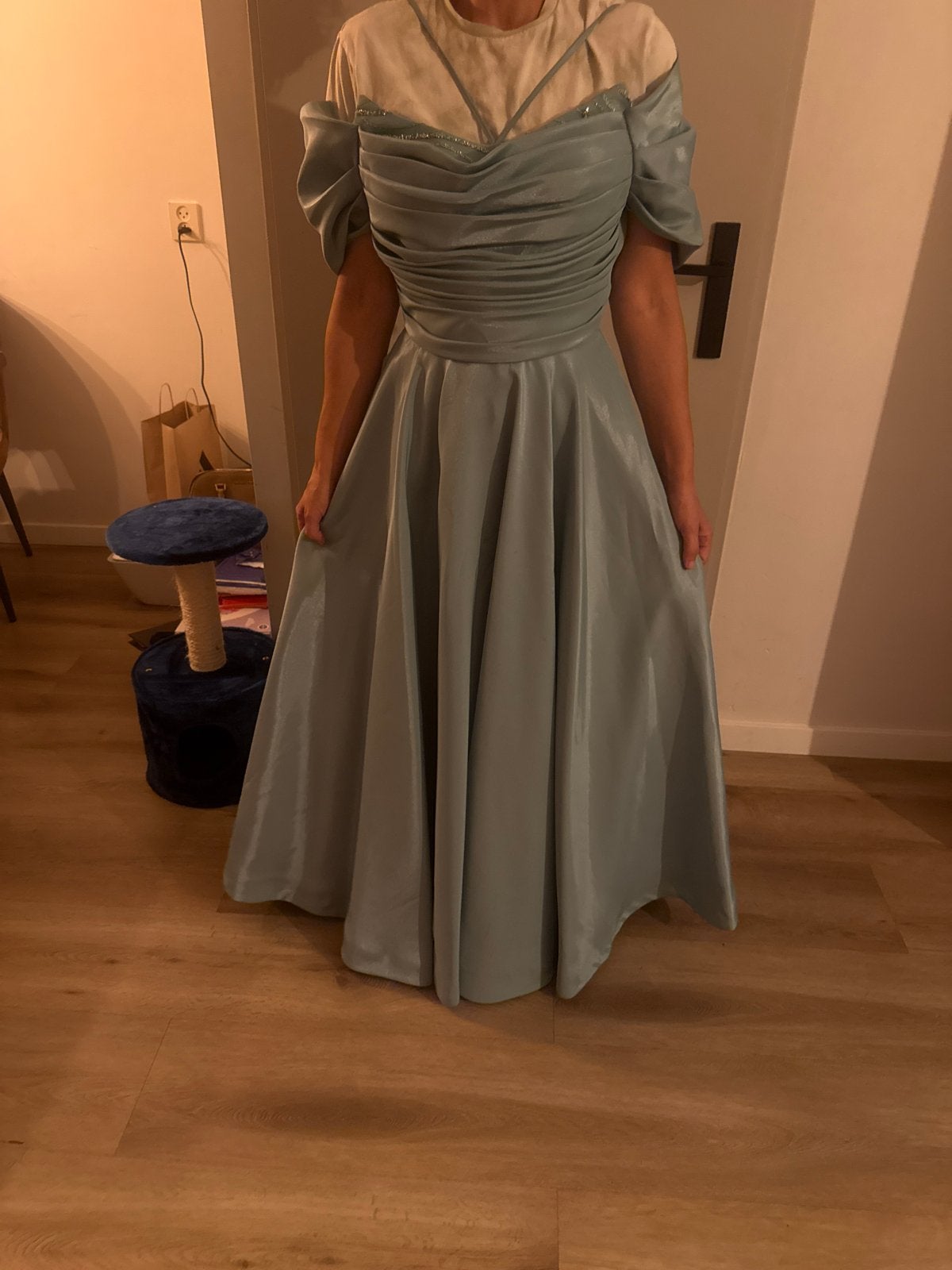 Elegante Galajurk - Lichtblauw met Glitterdetails, Galajurk, Blauw, Nieuw, Ophalen