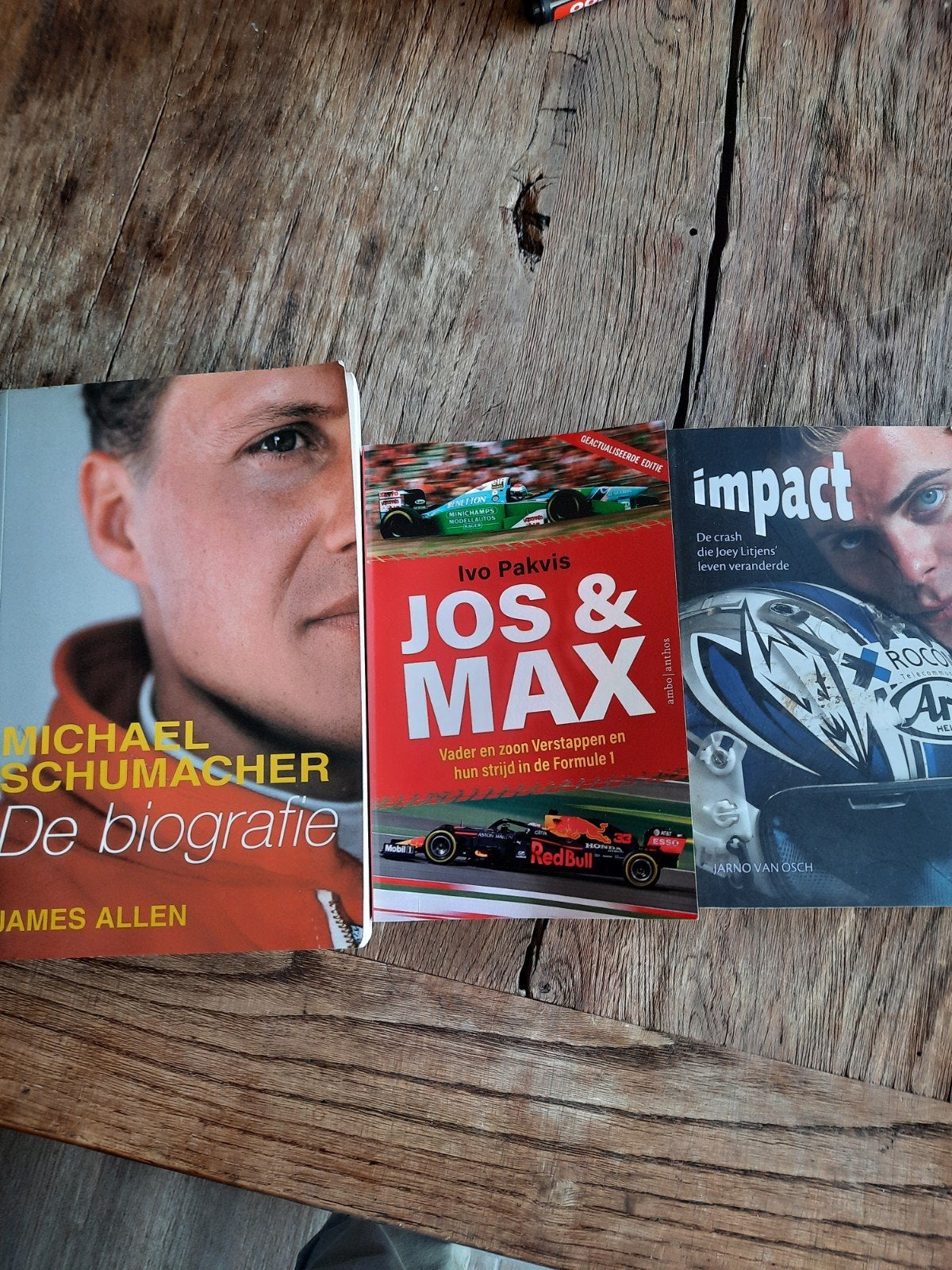 Boek Schumacher- Jos en Max - impact Joey Litjens, Ophalen